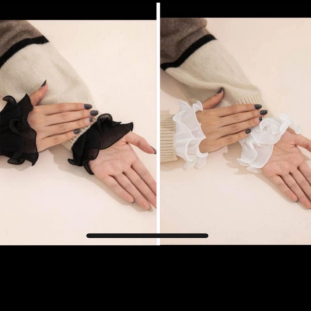 Black & White 2 Pack Lace Sleeve Cuffs. NEW!